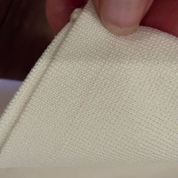 Express Body Contour Off The Shoulder Stretchy Top Cream Off White Size XS - Picture 6 of 7